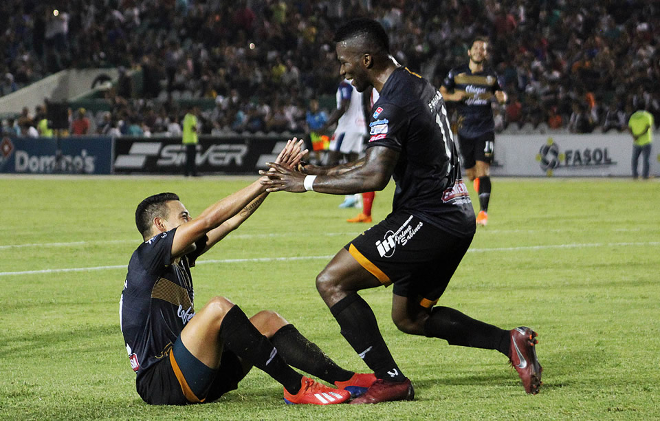 Aguayo marcó el tanto del triunfo (FOTO: Imago7)
