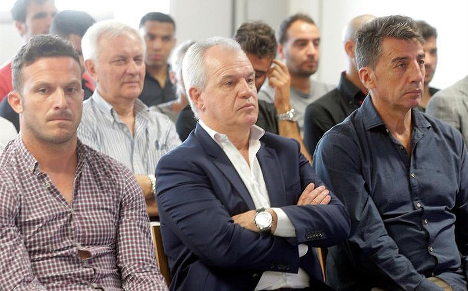Javier Aguirre está acusado de amaño de partido. (Foto: EFE)