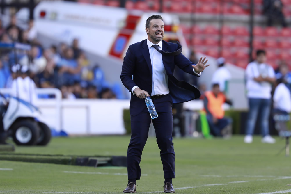 Gallos tuvo el peor inicio de su historia con Rafael Puente Jr., quien dejó el banquillo en la J7. (Imago7)