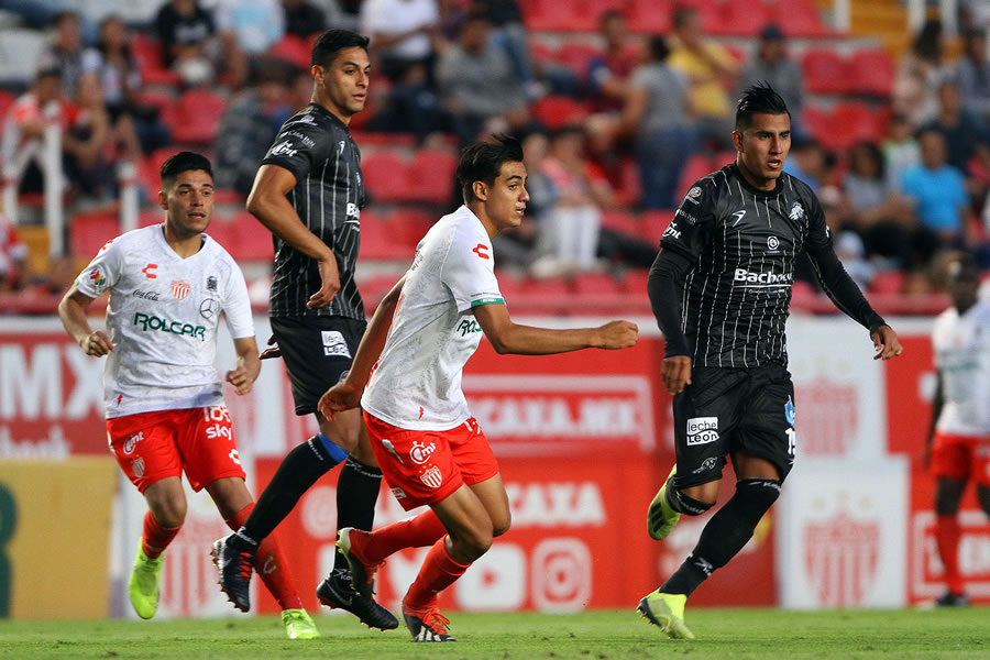 Toros y Rayos repartieron puntos en la Copa MX. (foto: Imago 7)
