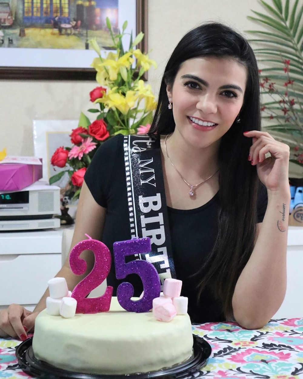 Miri fue modelo, estudió comunicación en la UNAM pero ahora tiene un nuevo reto. (miri_jim)