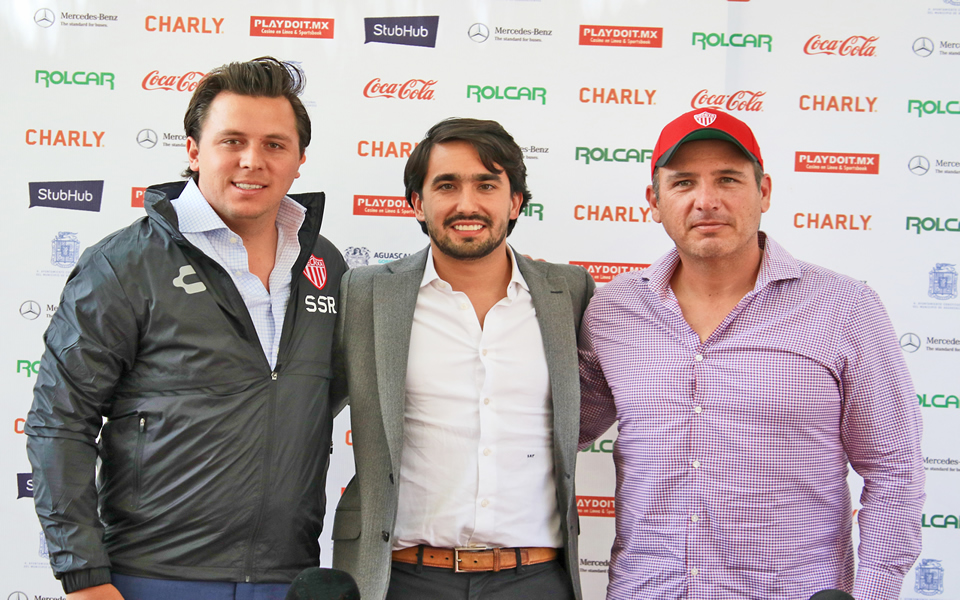 Santiago San Román fue presentado con Necaxa (Club Necaxa)