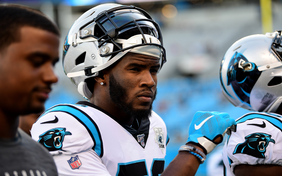 Brian Burns (DE) podría dar ese salto de calidad a la defensiva de los Carolina Panthers (AFP)