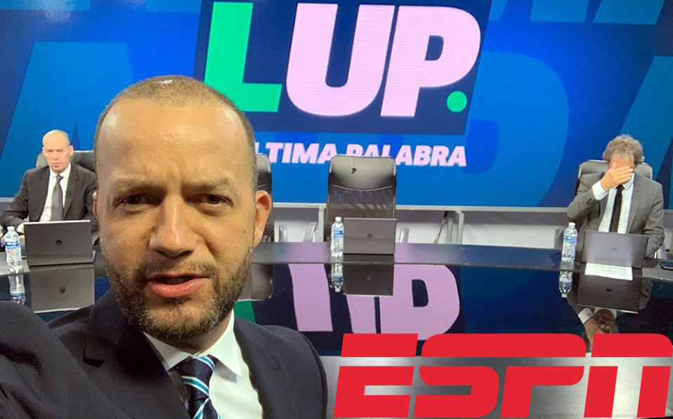 Alex Blanco es uno de los panelistas principales de La Última Palabra. (@AlexBlan23)