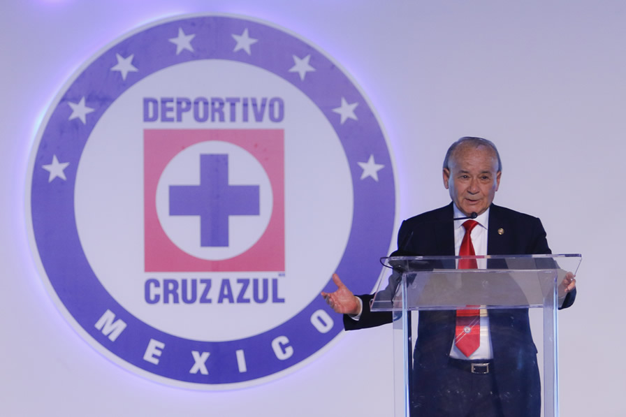 Guillermo Álvarez Cuevas, presidente de Cruz Azul. (Foto: Imago 7)