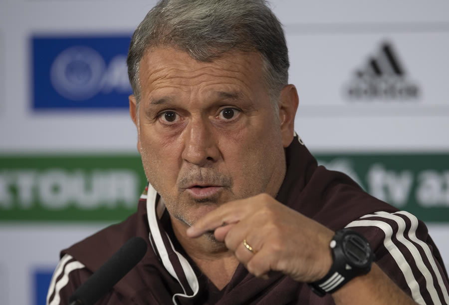 El Tata aseguró nadie le ha planteado el tema de permisos. (Foto: Mexsport)