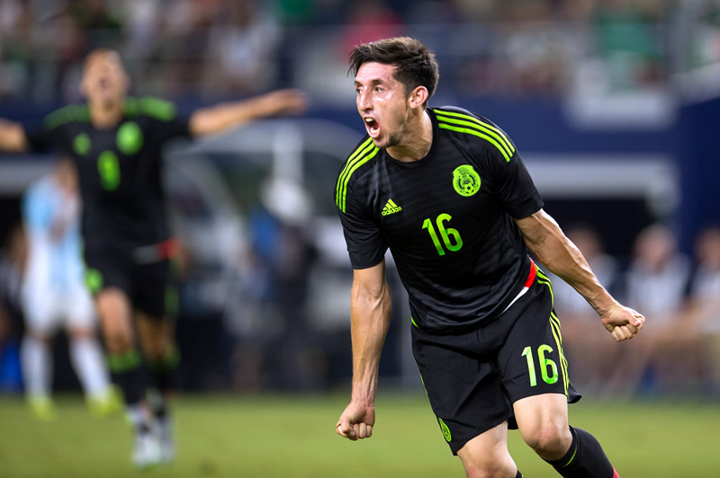 Héctor Herrera celebró su gol con todo en aquella ocasión. (Foto: Mexsport)