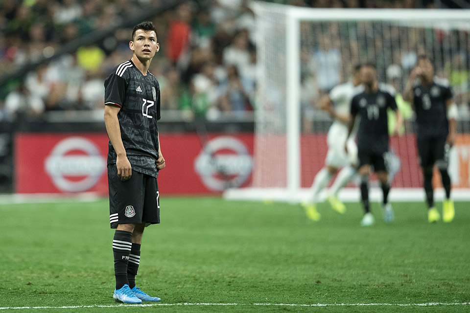 Hirving Lozano no lució como se esperaba (FOTO: Imago)