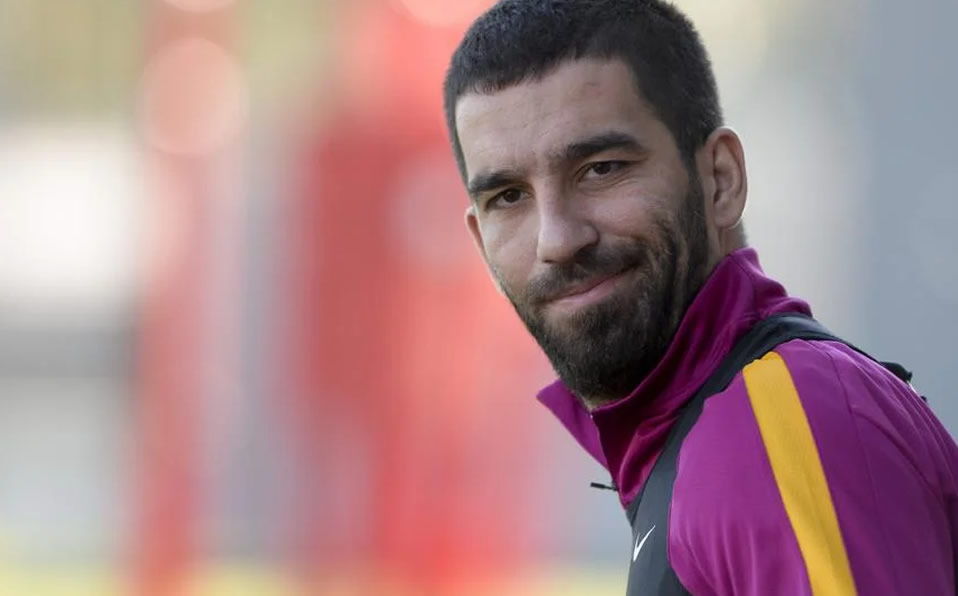 El futbolista podría no pisar la cárcel. (AFP)