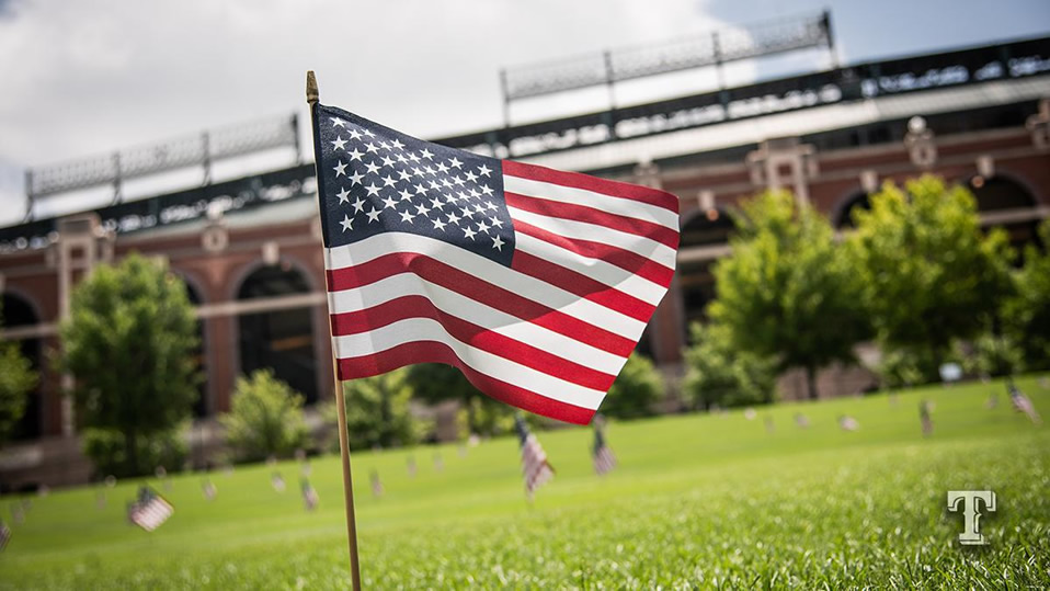 Imagen tomada a las afueras del estadio de los Texas Rangers