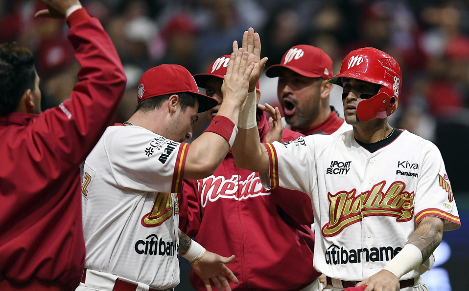 Los jugadores de Diablos celebran el triunfo. (Foto: Mexsport)