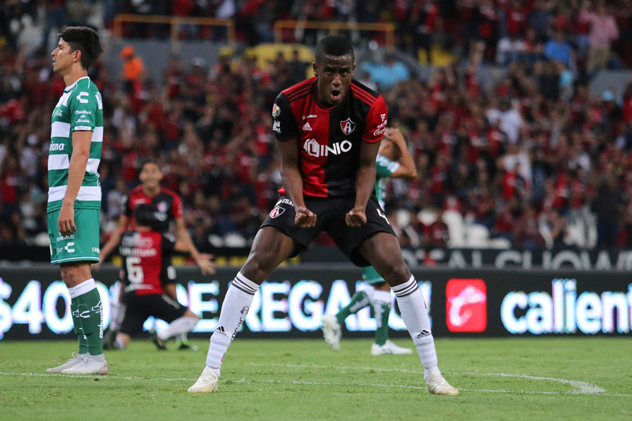 Segura suma 540 minutos con Atlas en el torneo. (Foto: Imago 7)