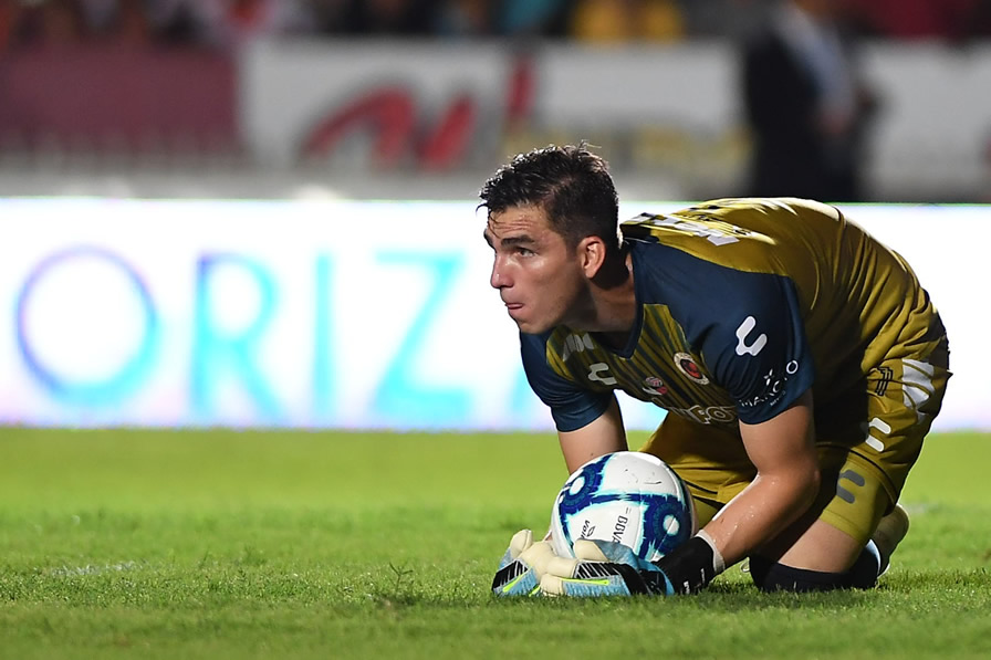 Sebastián Jurado volvió a cumplir. (Fotos: Imago 7 y Mexsport)