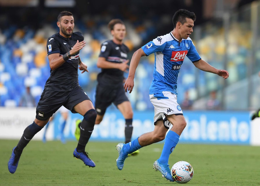 Hirving Lozano mostró su velocidad. (Foto: @sscNapoliES)