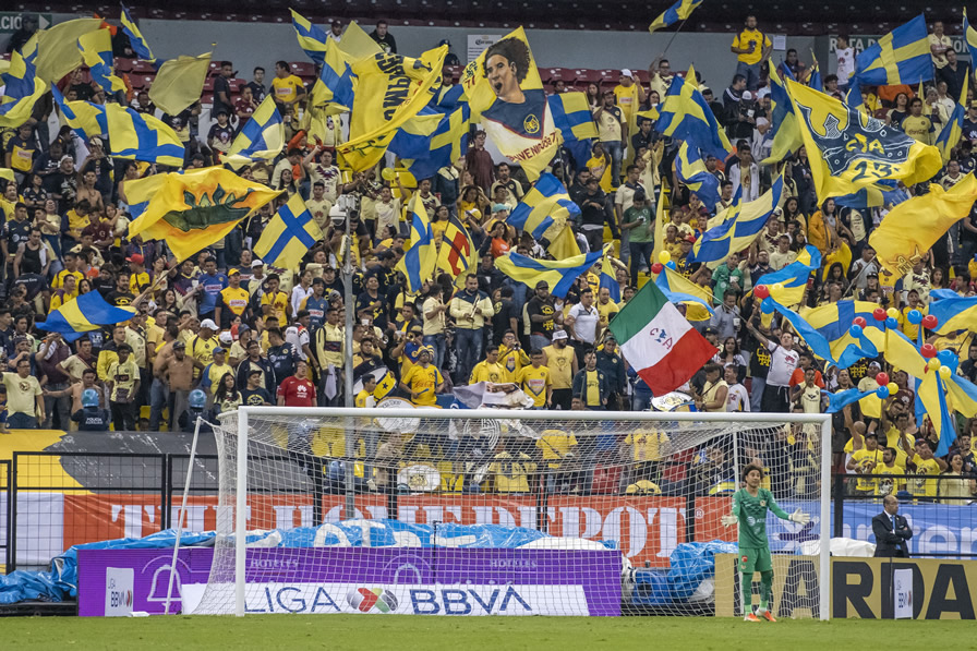 La Monumental a todo pulmón. (Foto: Mexsport)