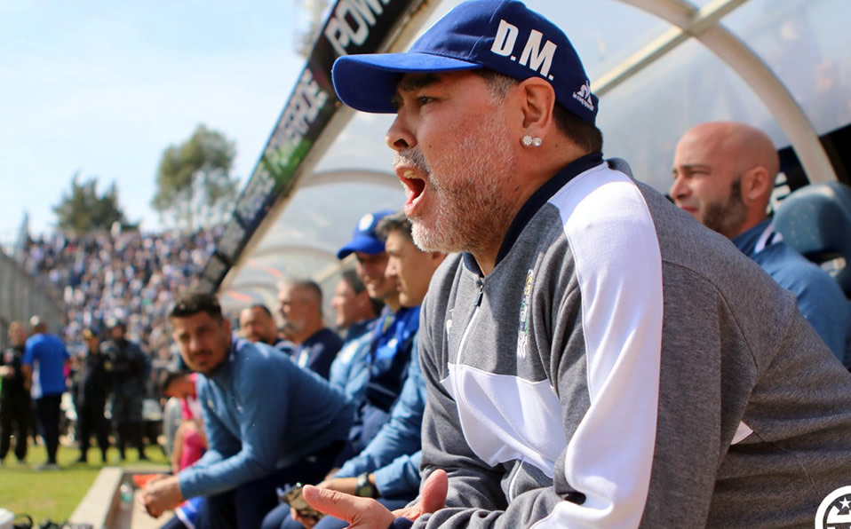 Diego Maradona (@GimnasiaOficial)
