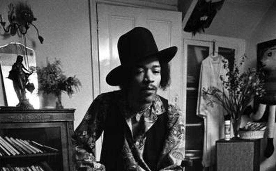 Rainy day, rain all day / Ain't no use in gettin' uptight / Just let it groove its own way / Let it drain your worries away yeah