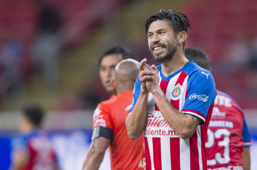 Oribe Peralta vive días complicados. (Foto: Mexsport)