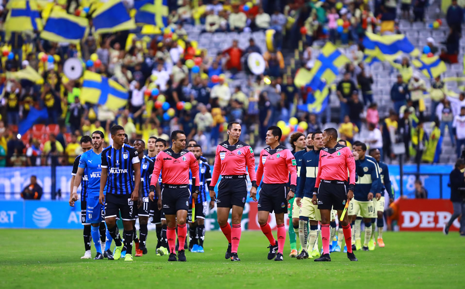 La afición de América hizo caso omiso a las advertencias. (Foto: Imago7)