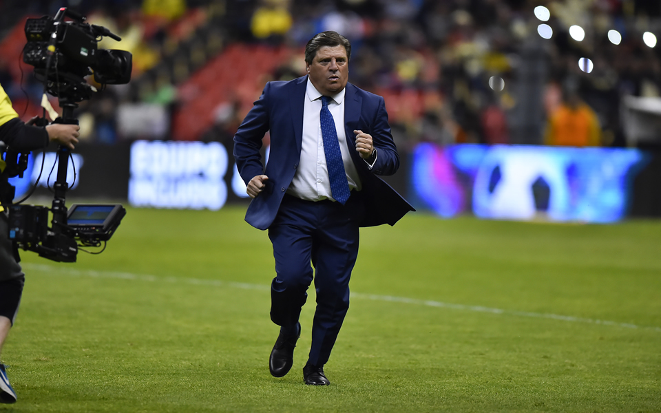 Miguel Herrera y sus Águilas tienen cinco juegos sin ganar (IMAGO7)
