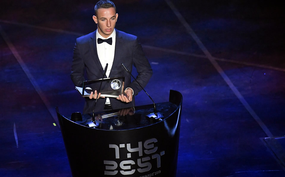 Daniel Zsori también venció a JuanFer Quintero en la terna del Puskás 2019. (AFP)