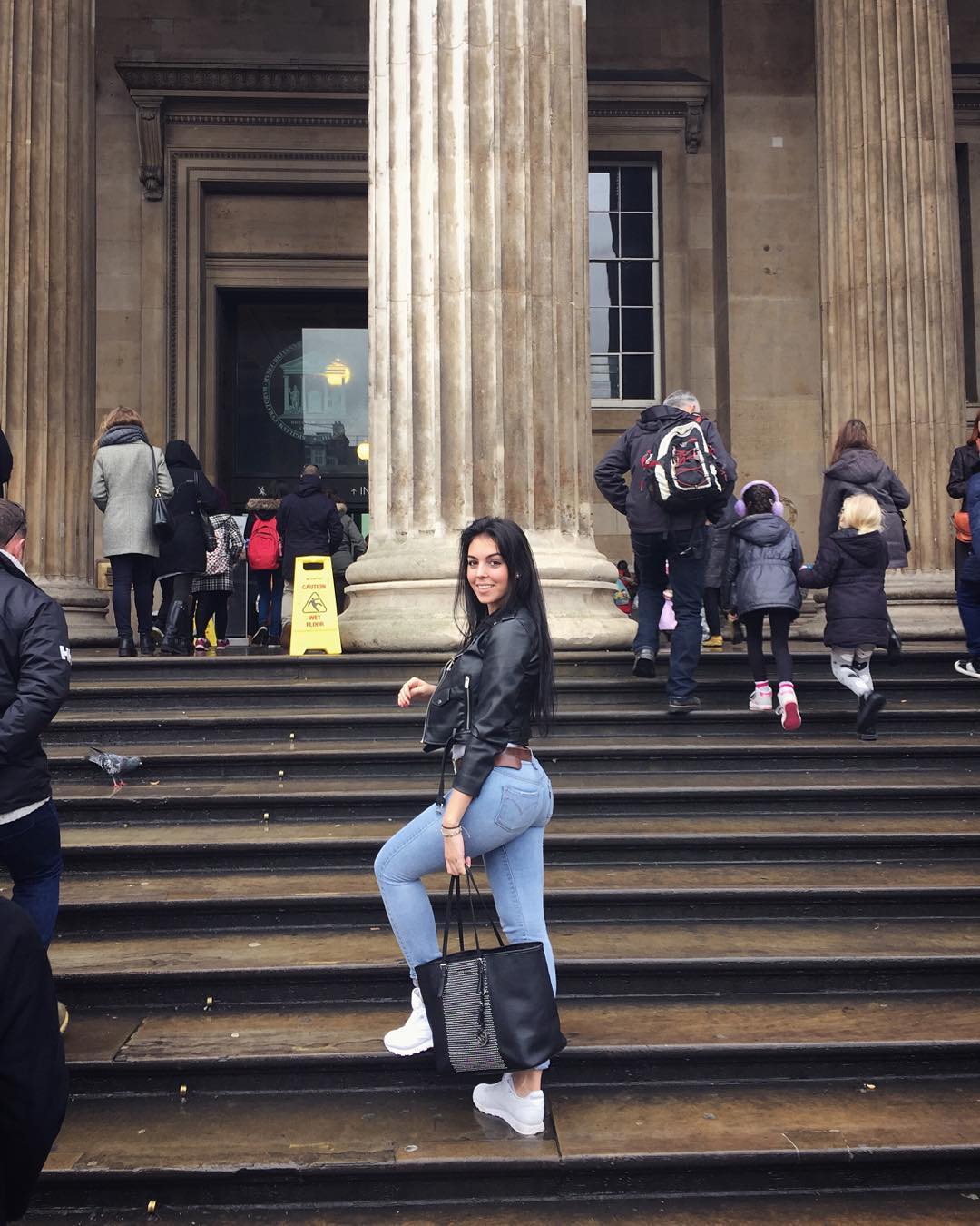 Georgina Rodríguez, la mujer que domina al Comandante CR7. Sus mejores fotos en Instagram.