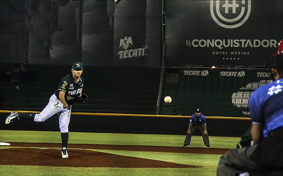 Serie del Rey: el espectacular pitcheo de Leones de Yucatán