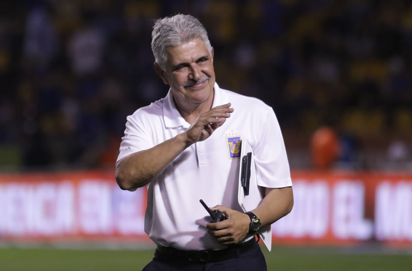 Ricardo Ferretti ha visto pasar a varios colegas de los banquillos. Foto: Imago7
