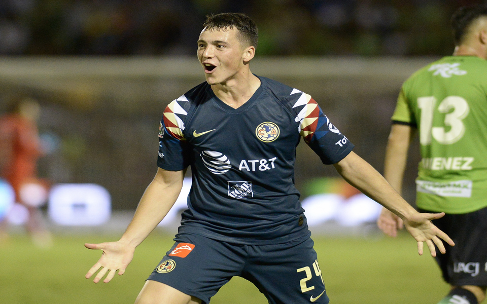 Fedrico Viñas salvó la noche (IMAGO7)