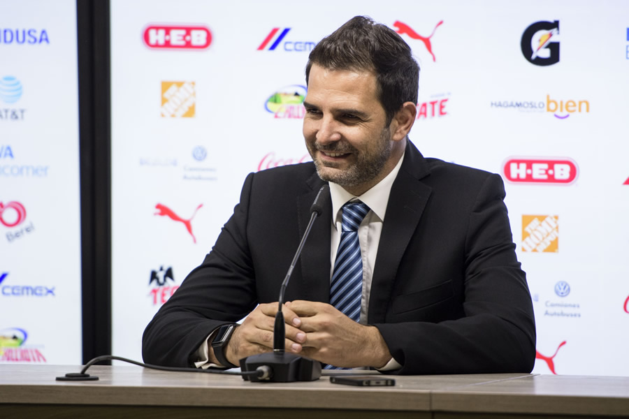 Duilio Davino espera un triunfo ante Tigres el sábado. (Foto: Mexsport)