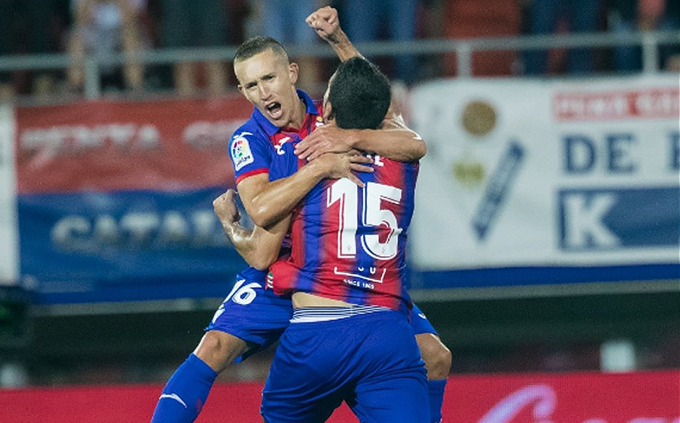 Inimaginable voltereta del Eibar. (Eibar)