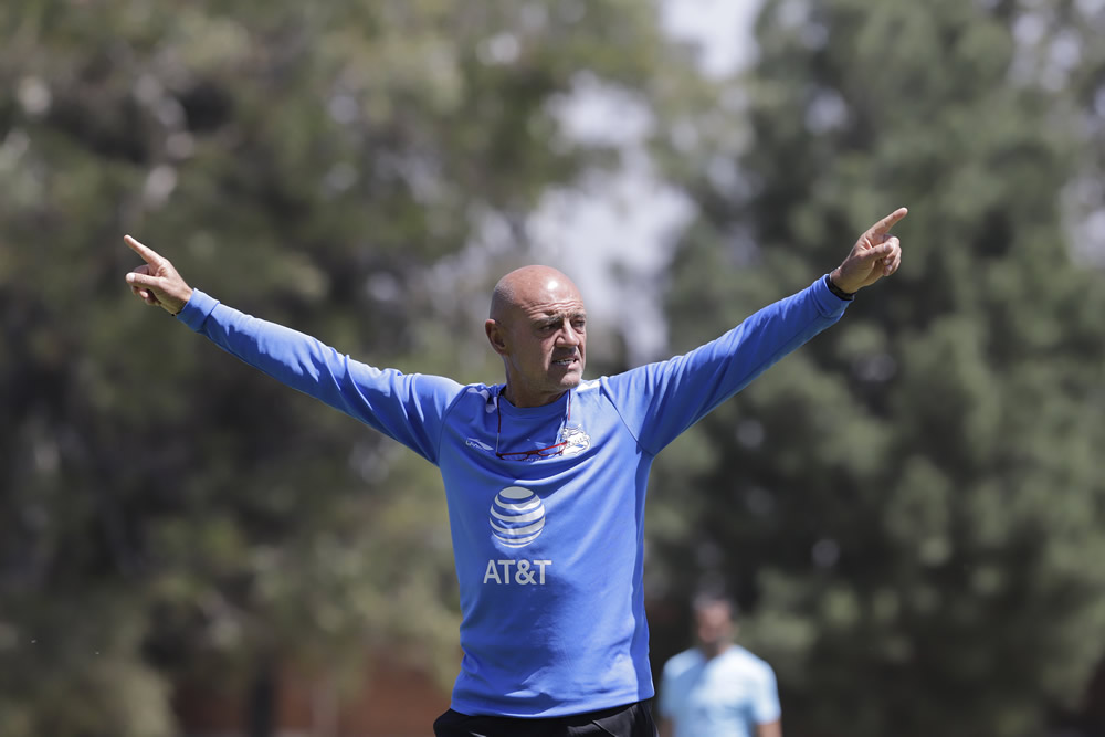 José Luis Sánchez Solá fue cesado del Puebla en la Jornada 5 (Imago 7)