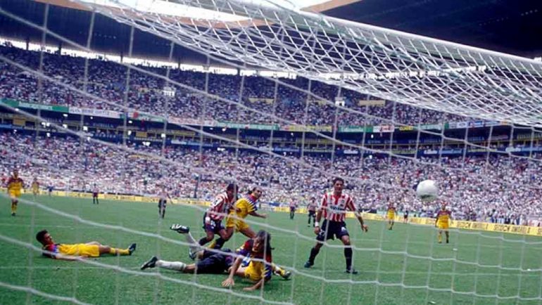Caídas y humilladas: así fue el sentimiento del América ante aquella paliza 5-0 de 1996 en el Estadio Jalisco.