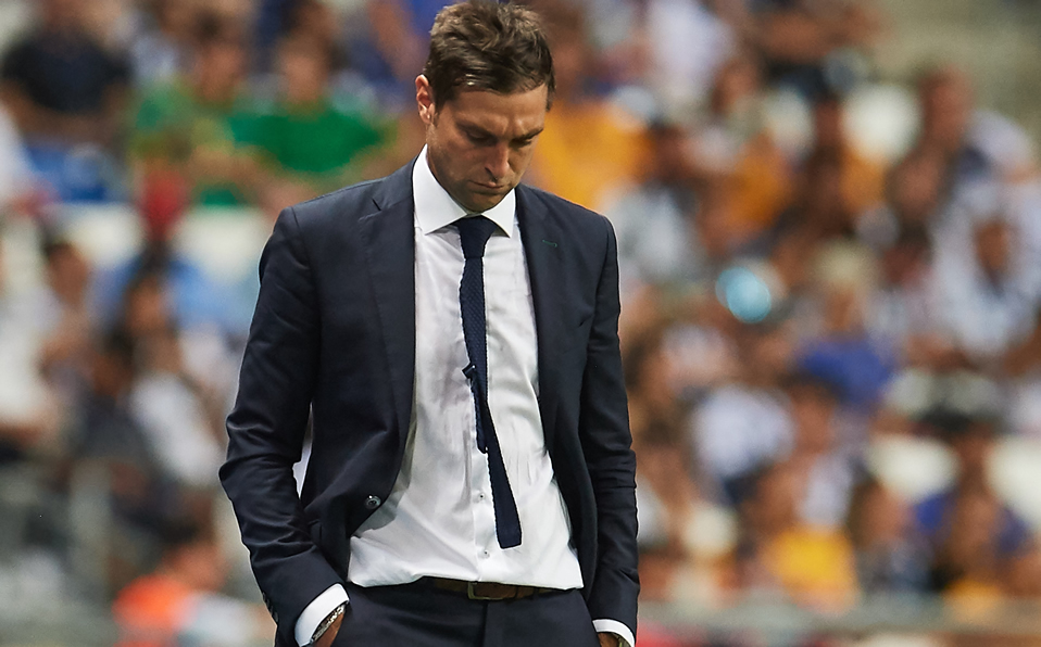 Diego Alonso no logró reconciliarse con su afición. (Foto: Mexsport)