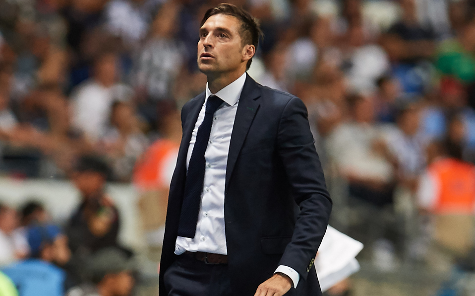 Diego Alonso aseguró que sale de este partido con la frente en alto. (Foto: Mexsport)