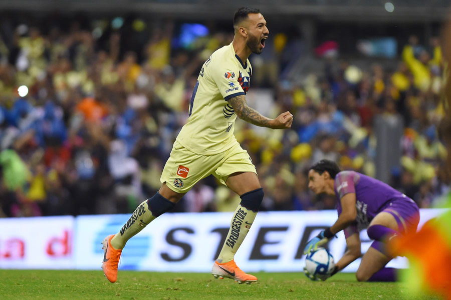Emanuel Aguilera colaboró con un gol de penalti. (Foto: Mexsport)