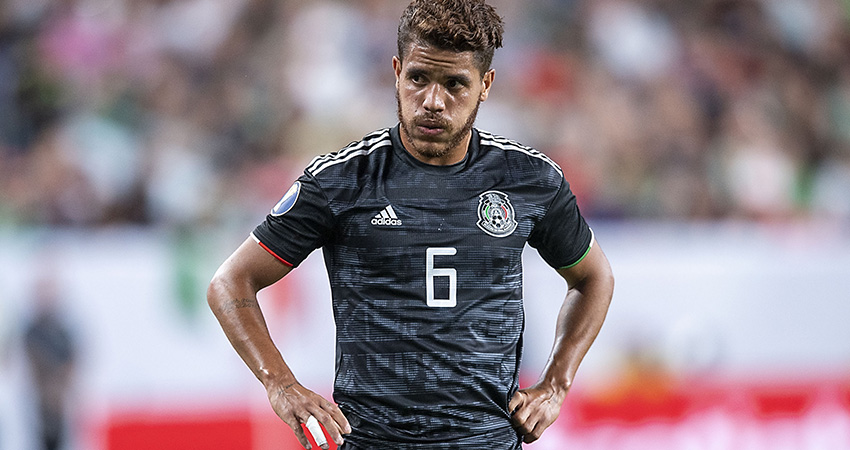 Jonathan dos Santos lamentó la entrada que recibió Gio en el Clásico Nacional. (FOTO: IMAGO 7)