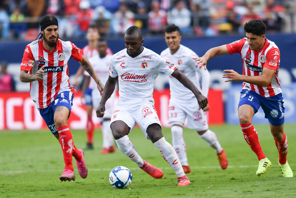 Kevin Balanta dio un partidazo (FOTO: Mexsport)