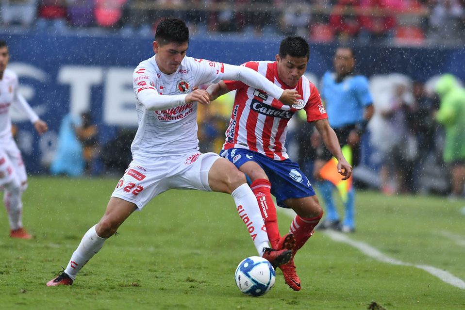 Loroña también destacó en el juego (FOTO: Mexsport)