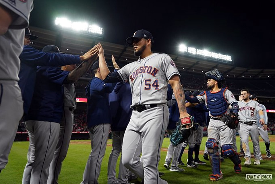 Roberto Osuna: el primer mexicano campeón en salvamentos en MLB