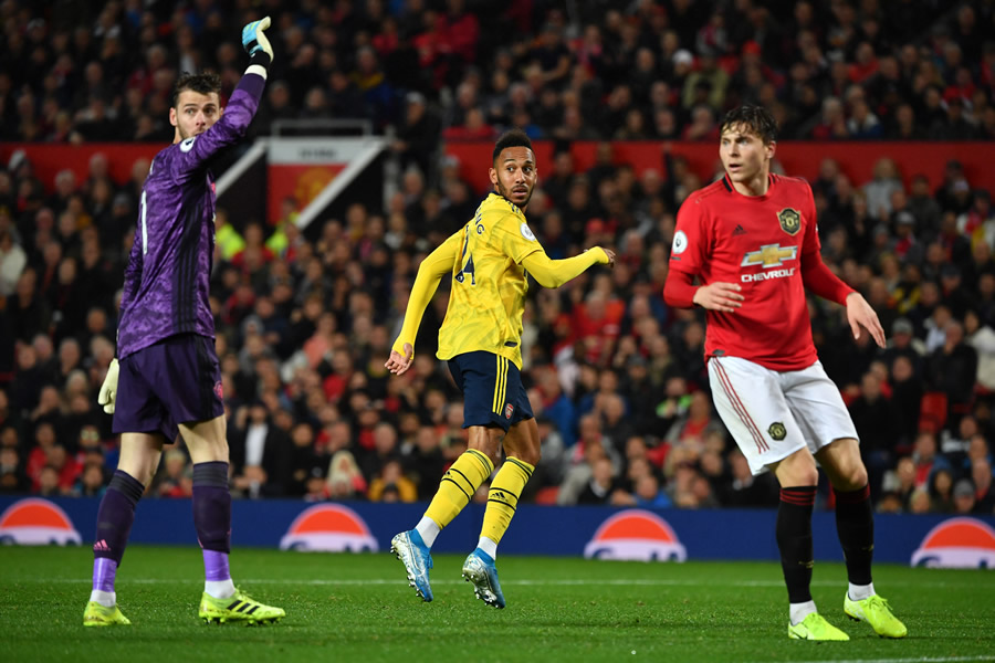 Aubameyang superó a De Gea al 59'. (Foto: AFP)