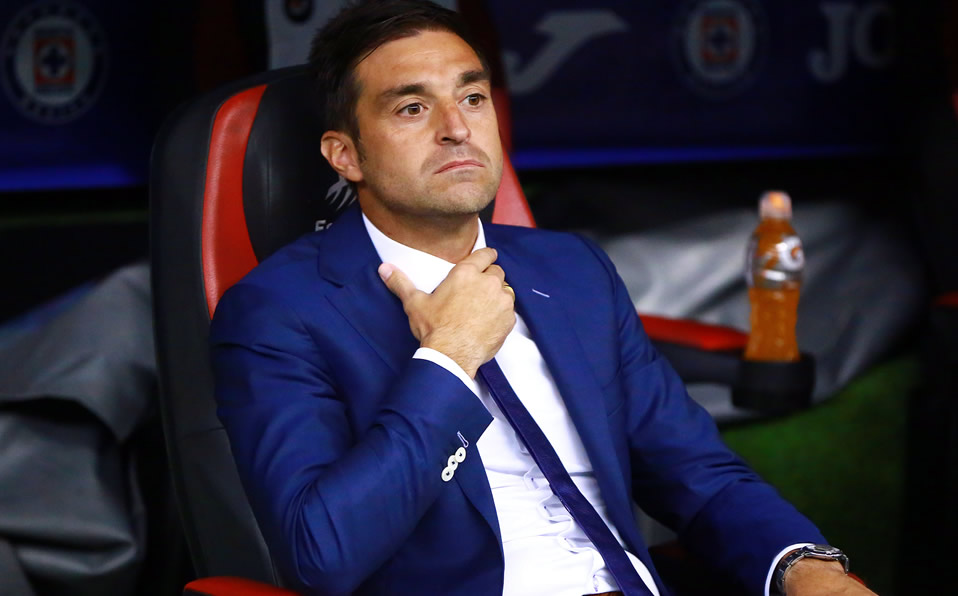 Después de perder el Clásico Regio 123, Rayados despidió a Diego Alonso.