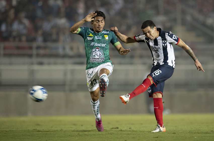 Celso Ortiz aún no ha podido anotar con Rayados en el este Apertura 2019. FOTO: Mexsport