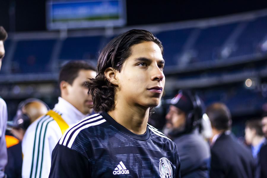 Diego Lainez volverá a vestir la playera tricolor. (Foto: Imago7)
