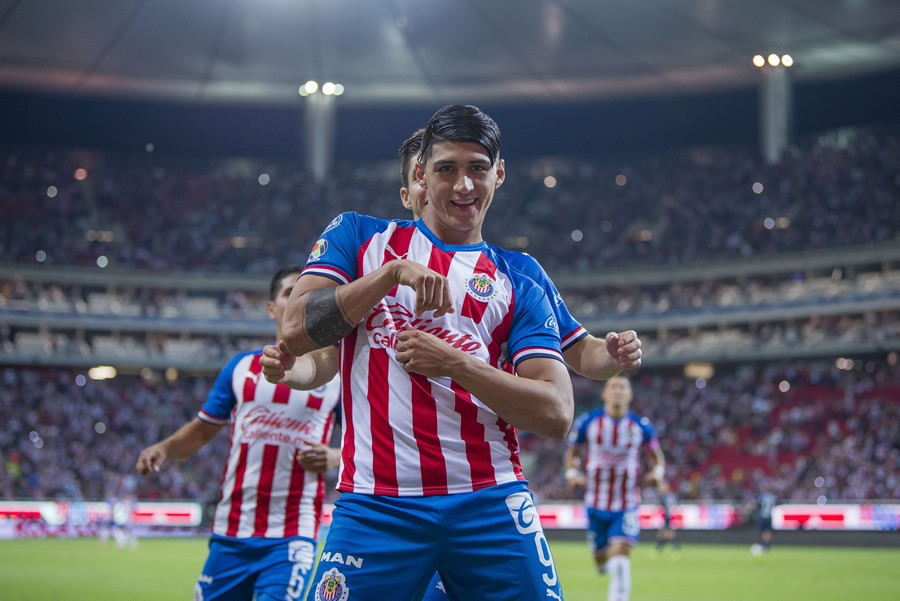 Alan Pulido llegó a siete tantos en el torneo. (Foto: Mexsport)