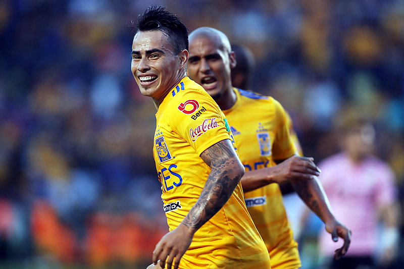 Lucas Zelarayán celebra uno de sus dos goles. (Foto: Imago7)