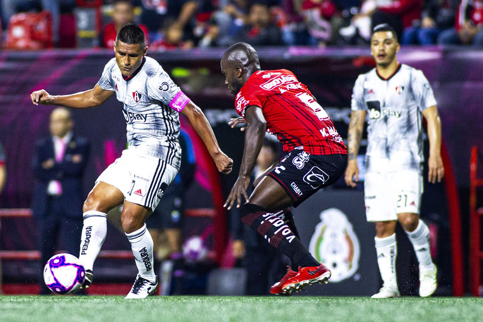 Osvaldo Martínez de nuevo movió los hilos del juego (FOTO: Imago7)
