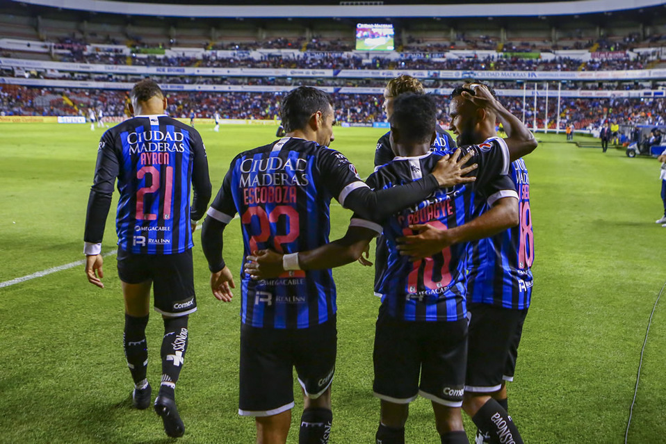 Gallos se volvió a meter a la cima (FOTO: Imago7)