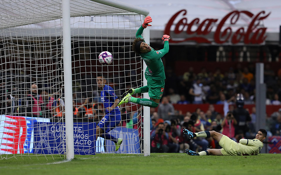 Ochoa ha jugado 8 partidos y recibido 15 goles. (Foto: Imago7)