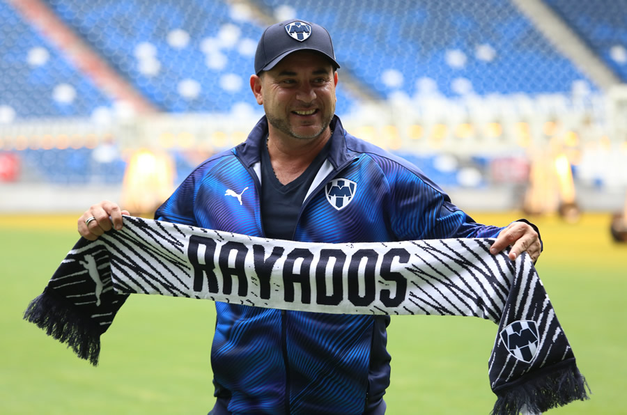 Antonio Mohamed admitió que no podía rechazar a Rayados. (Foto: Imago 7)